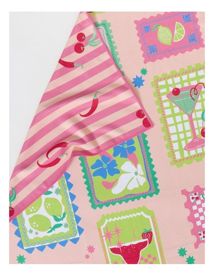 Cocktail Sand Free Beach Towel in Multi image 4
