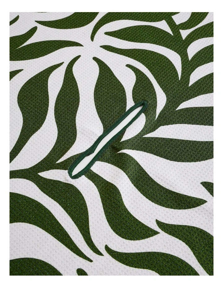 Olive Palm Sand Free Beach Mat in Green image 3