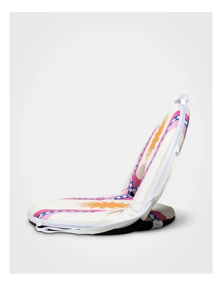 Vue Le Soleil Beach Chair: Multi image 2
