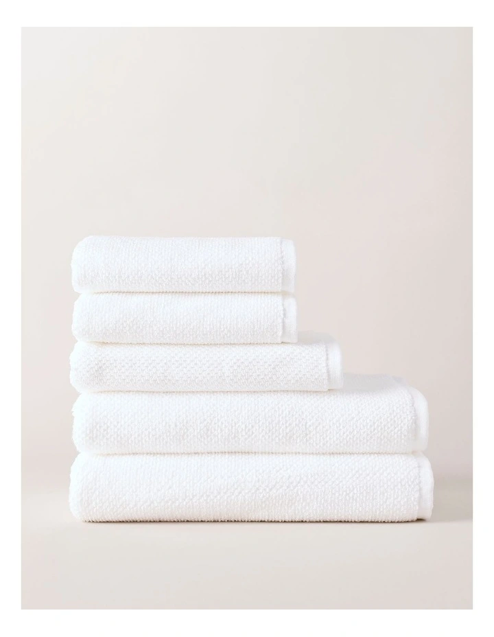 Ellis 5 Piece Spa Pack in White image 1
