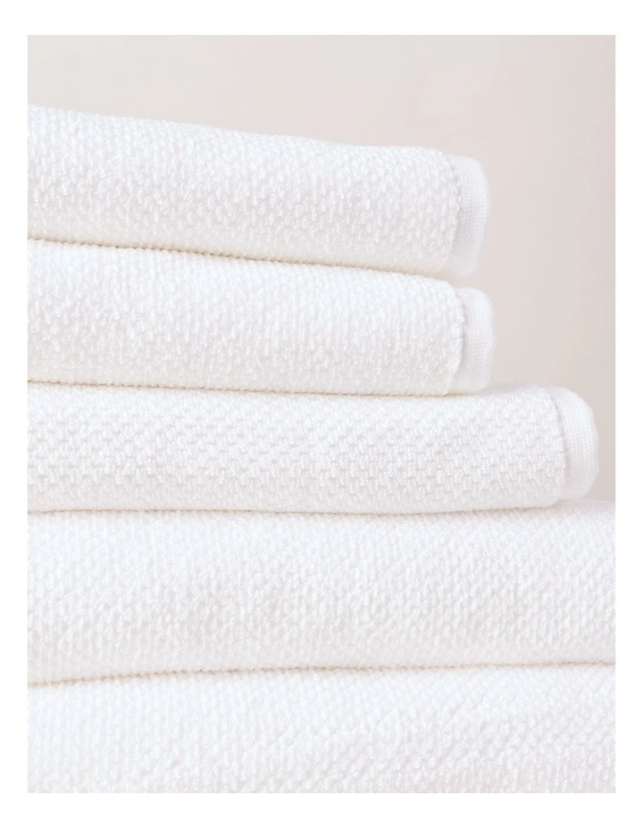 Ellis 5 Piece Spa Pack in White image 3