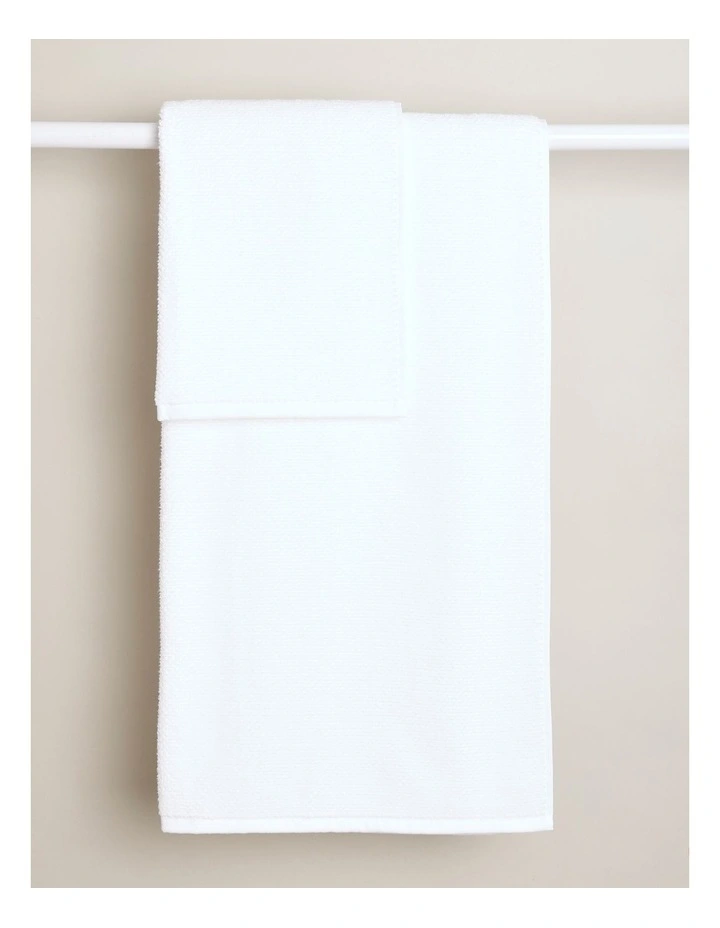 Ellis 5 Piece Spa Pack in White image 5