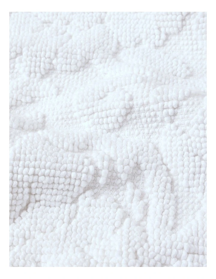 Floral Jacquard Bath Mat in Cream image 3