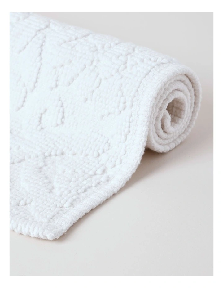 Floral Jacquard Bath Mat in Cream image 5