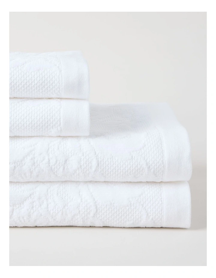 Margot Jacquard Towel Set in White image 3