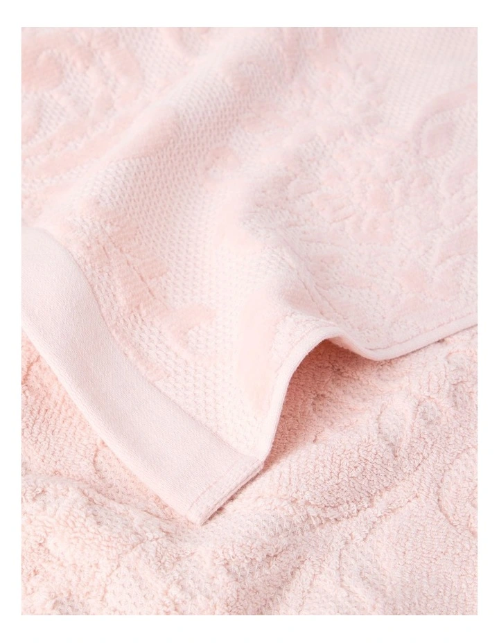 Margot Jacquard Towel Set in Pink image 2