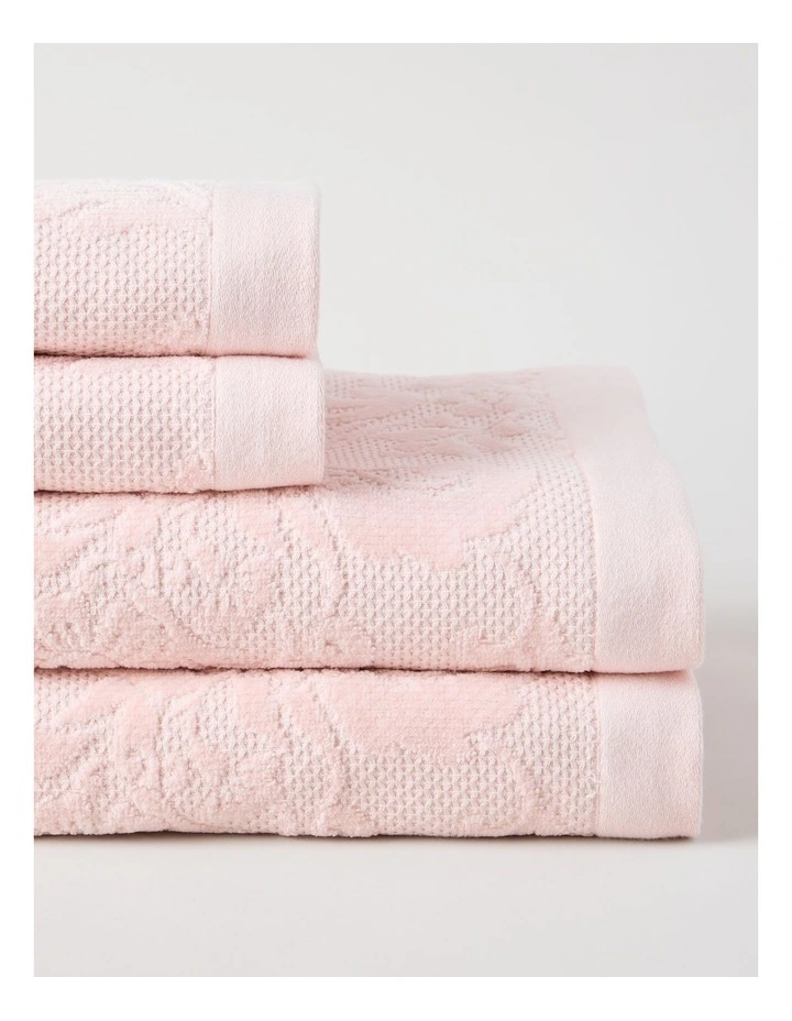 Margot Jacquard Towel Set in Pink image 3