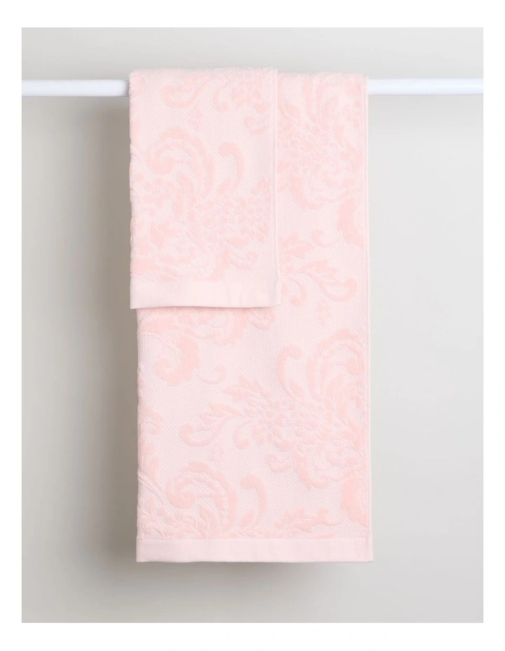 Margot Jacquard Towel Set in Pink image 4