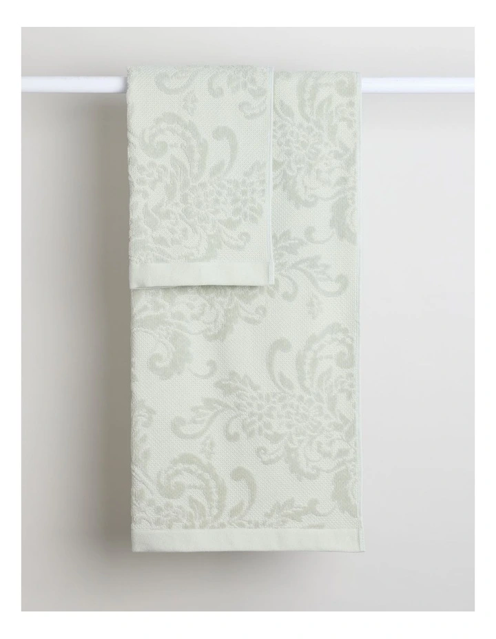 Margot Jacquard Towel Set in Sage image 4