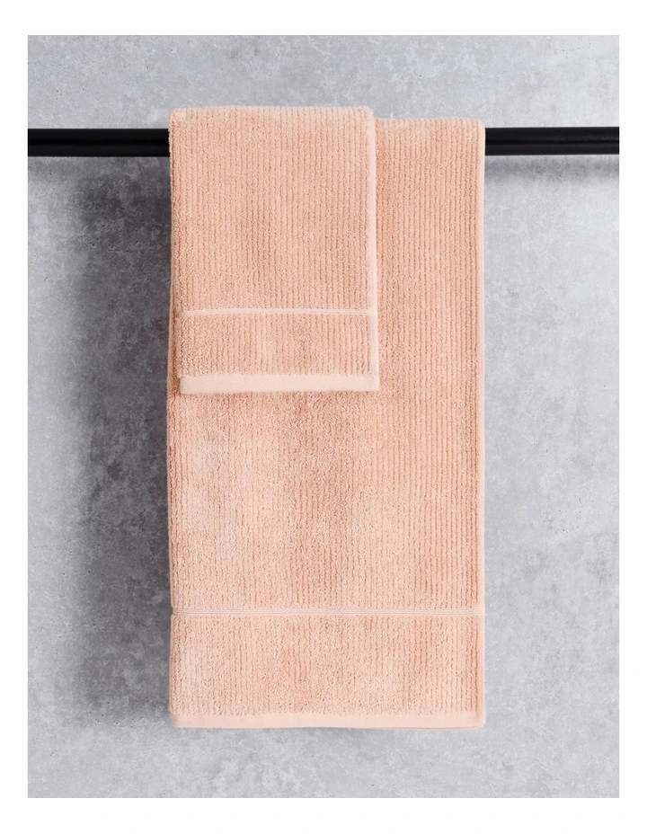 Combed Cotton Ribbed Towel Range in Dusty Pink image 2