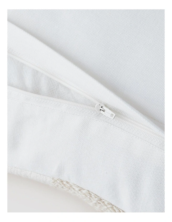 Heritage Trellis Textured 60x40 in Natural image 4