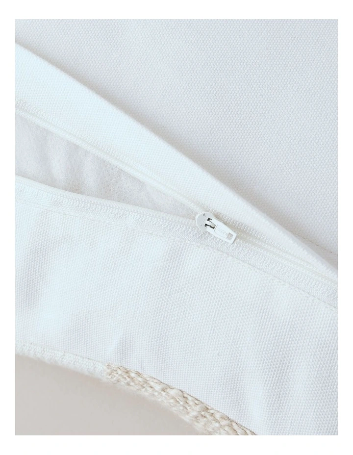 Heritage Trellis Textured 60x40 in Natural image 5