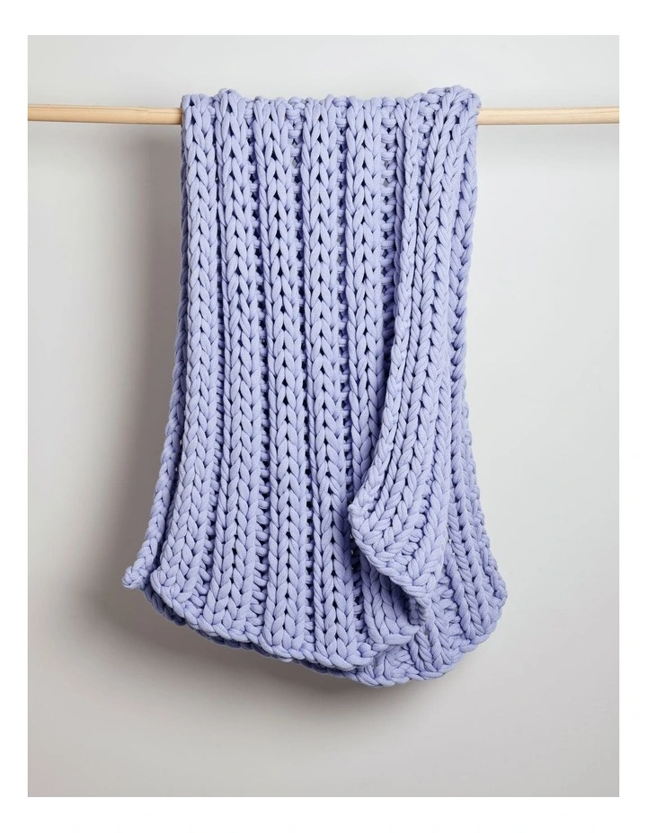 Chunky Knit Throw in Lilac image 2