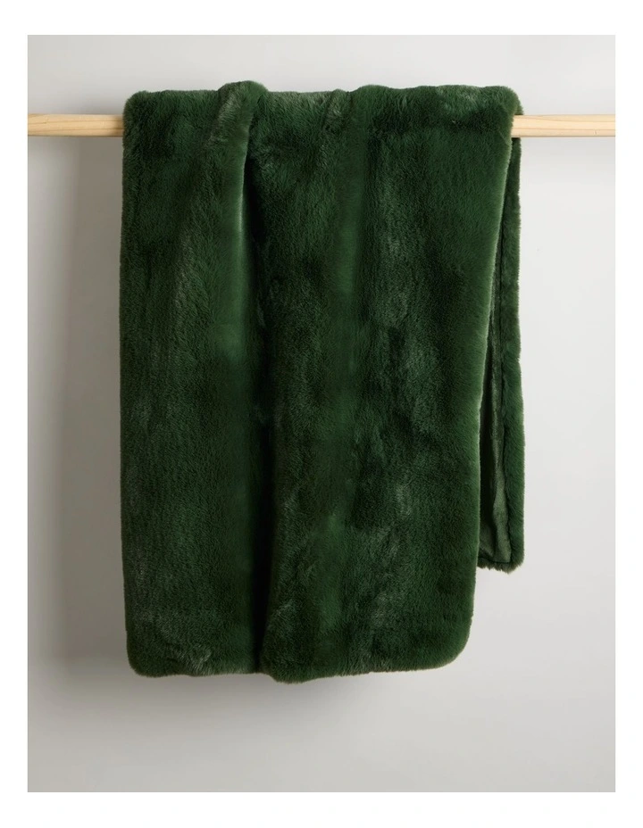 Amelie Faux Fur Throw in Fern image 3