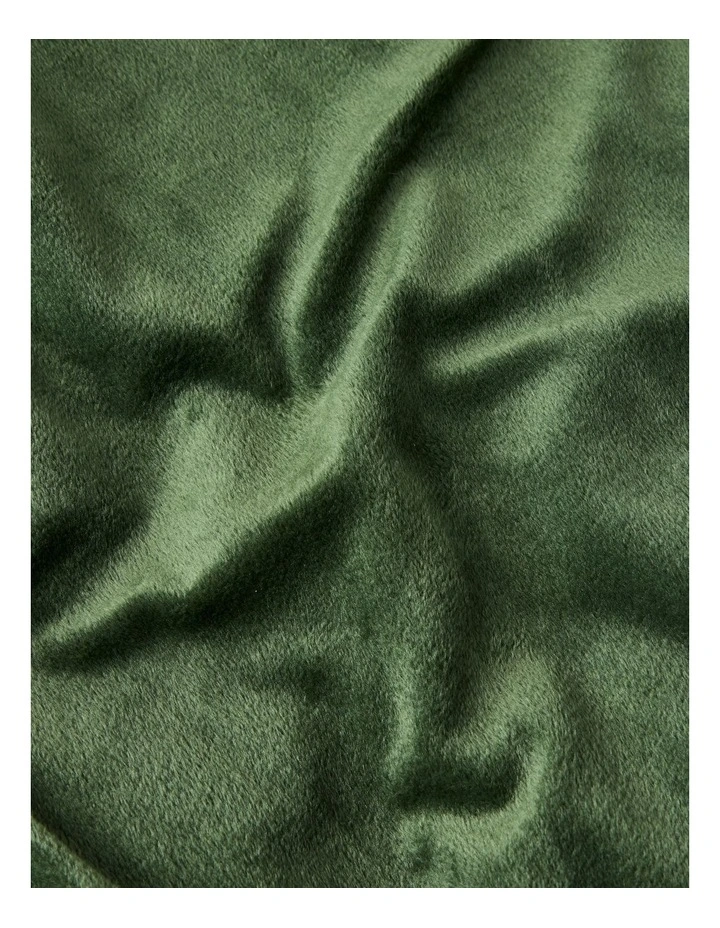 Amelie Faux Fur Throw in Fern image 4