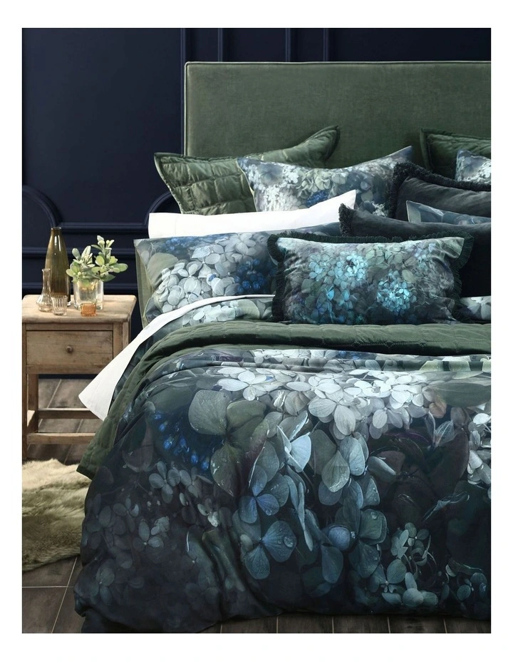 Eisa Quilt Cover Set In Multi image 2