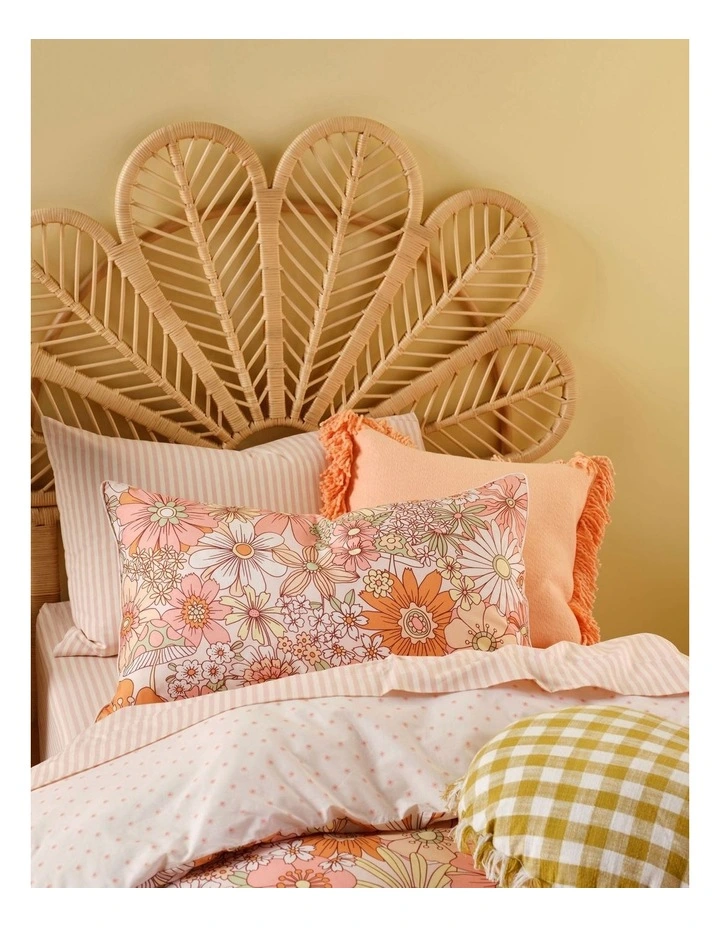 Flower Power Quilt Cover Set in Multi image 5