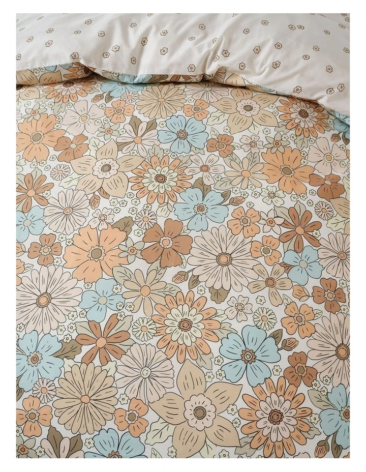 Flower Garden Cotton Percale Quilt Cover Set in Blossom image 2