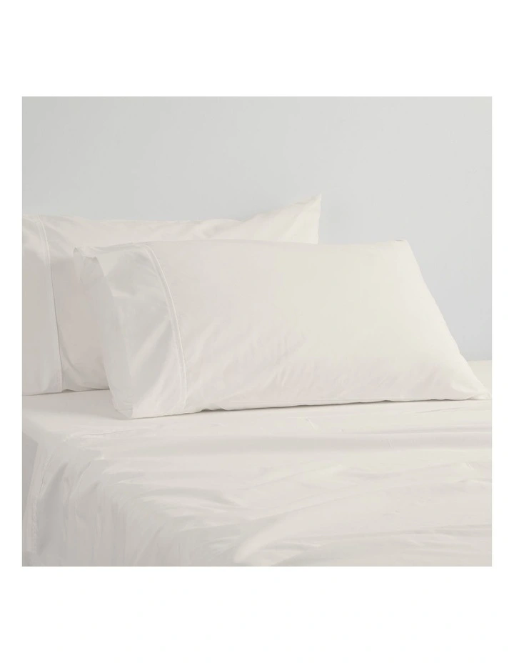 400TC Egyptian Cotton Sateen Sheeting in Vanilla image 1