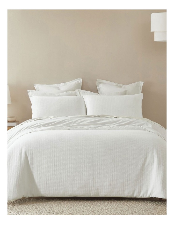 1200TC Millennia Range in White