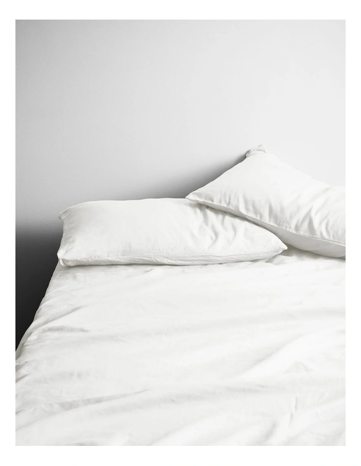 Halo Organic Cotton Sheet Set in White image 1