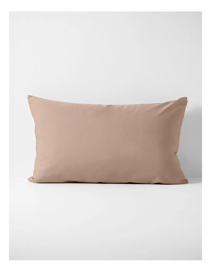 Halo Organic Cotton Sheet Set in Rosewater image 3