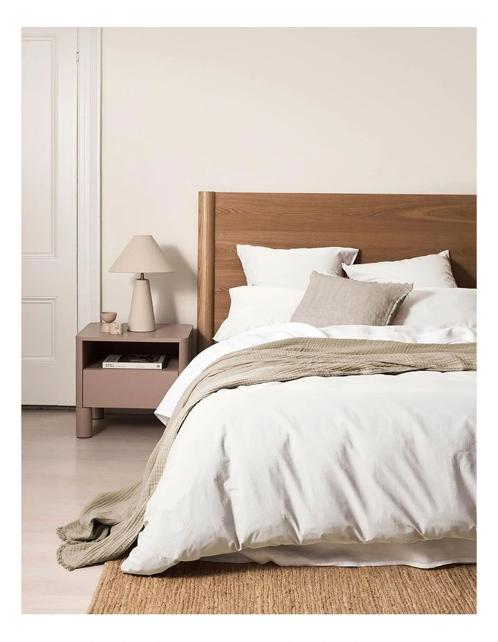Halo Organic Cotton Bedlinen Collection in White image 1