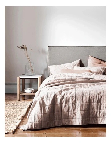 Maison Vintage Coverlet in Nude