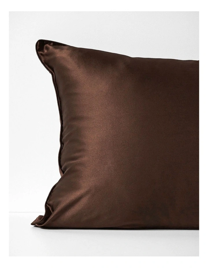 Zara Silk Linen Standard Pillowcase in Chocolate image 4