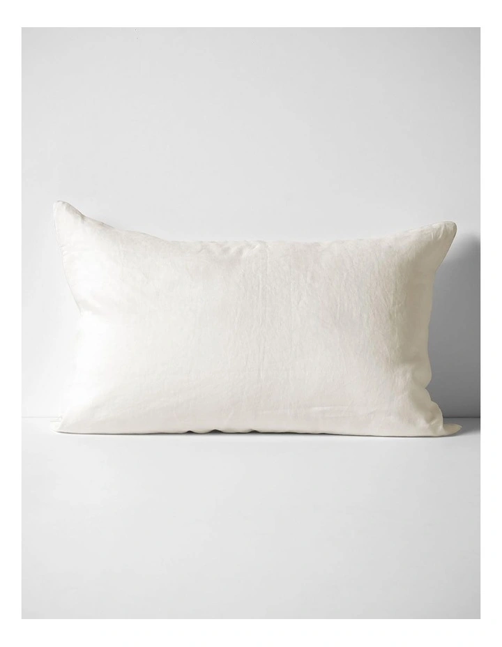 Zara Silk Linen Standard Pillowcase in Ivory image 2