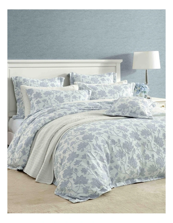 Bloom Quilt Cover Set in Denim image 2