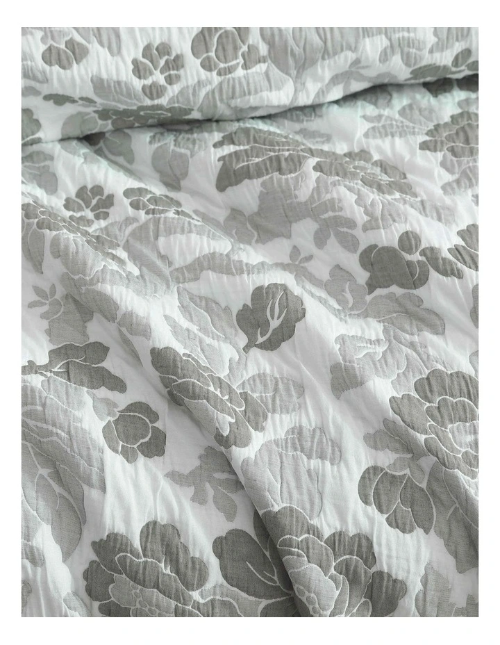 Eva Quilt Cover Set in Thyme image 4