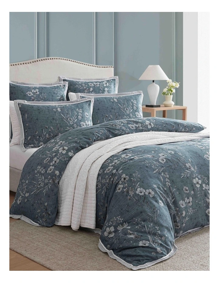 Samaria Quilt Cover Set in Teal image 2