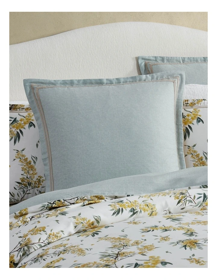 Acacia Quilt Cover Set in White image 5