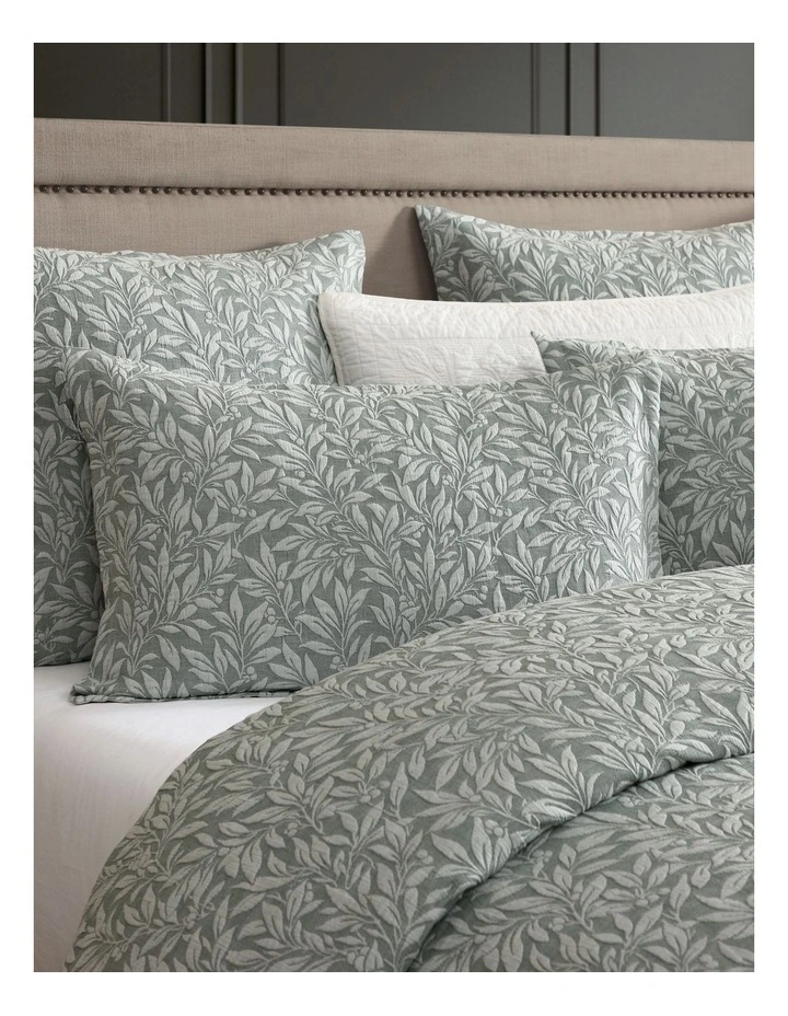 Gwyneth Quilt Cover Set in Cilantro image 4