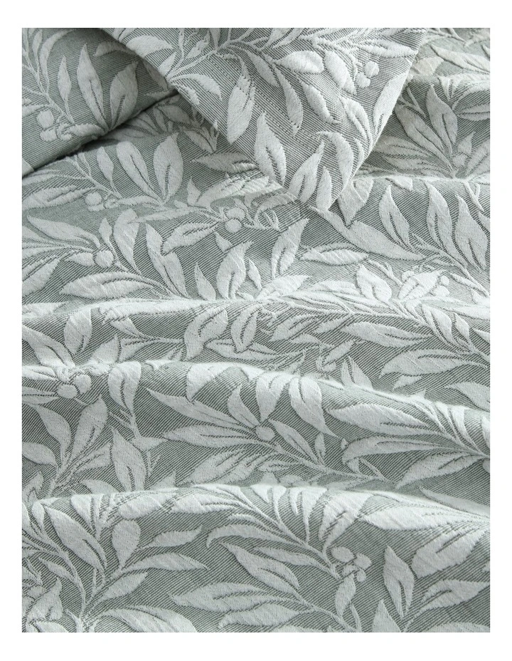 Gwyneth Quilt Cover Set in Cilantro image 6