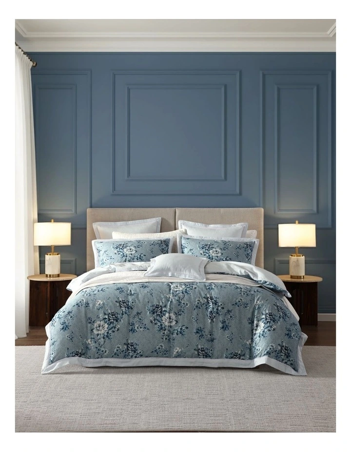 Liyana Quilt Cover Set in Blue image 3
