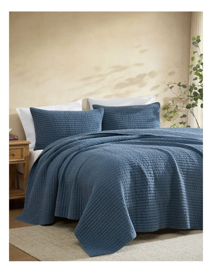 Cocoon Coverlet in Petrol image 2