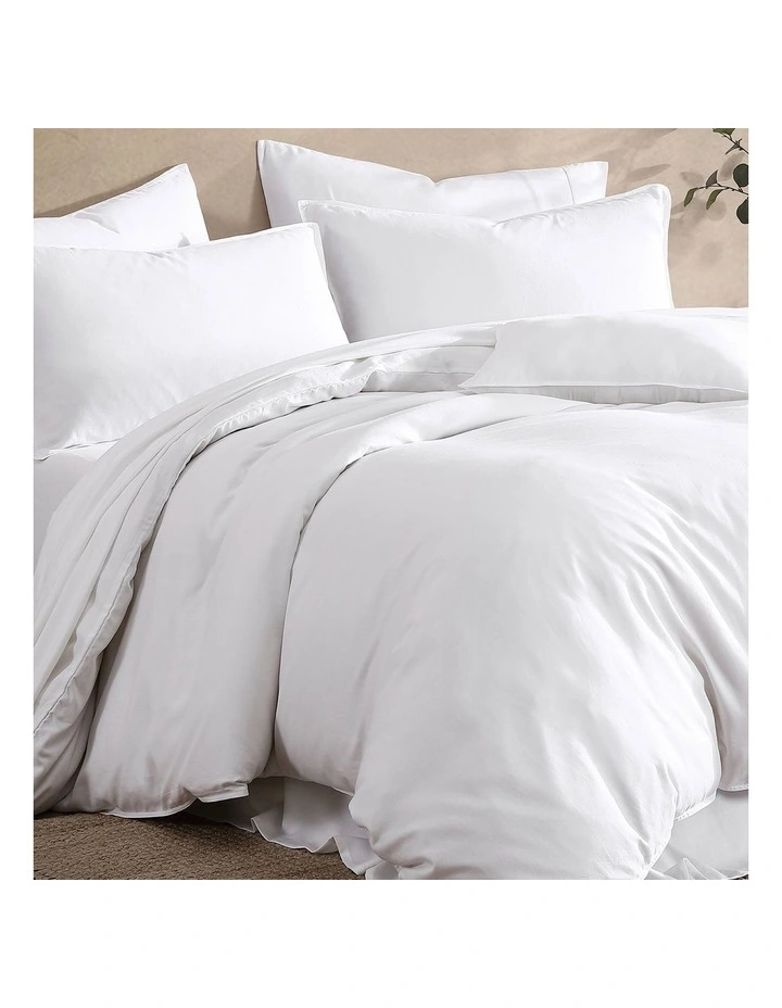 Bamboo Linen Quilt Cover Set in in White image 2