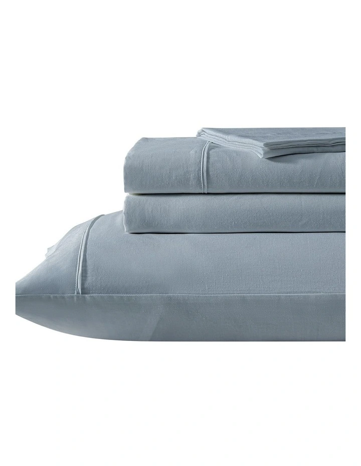 Bamboo Linen Sheet Set in Chambray image 3