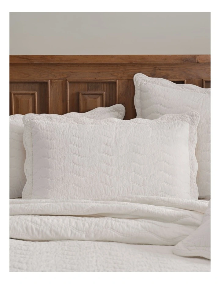Indiana Coverlet in Ivory image 4