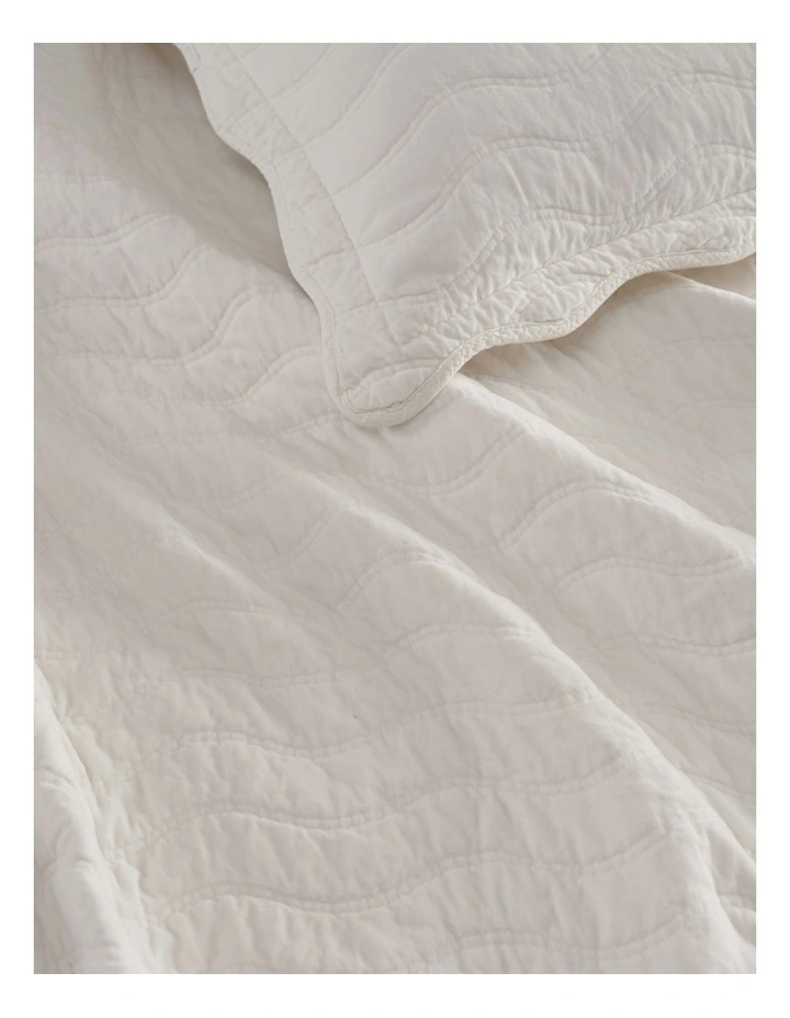 Indiana Coverlet in Ivory image 6