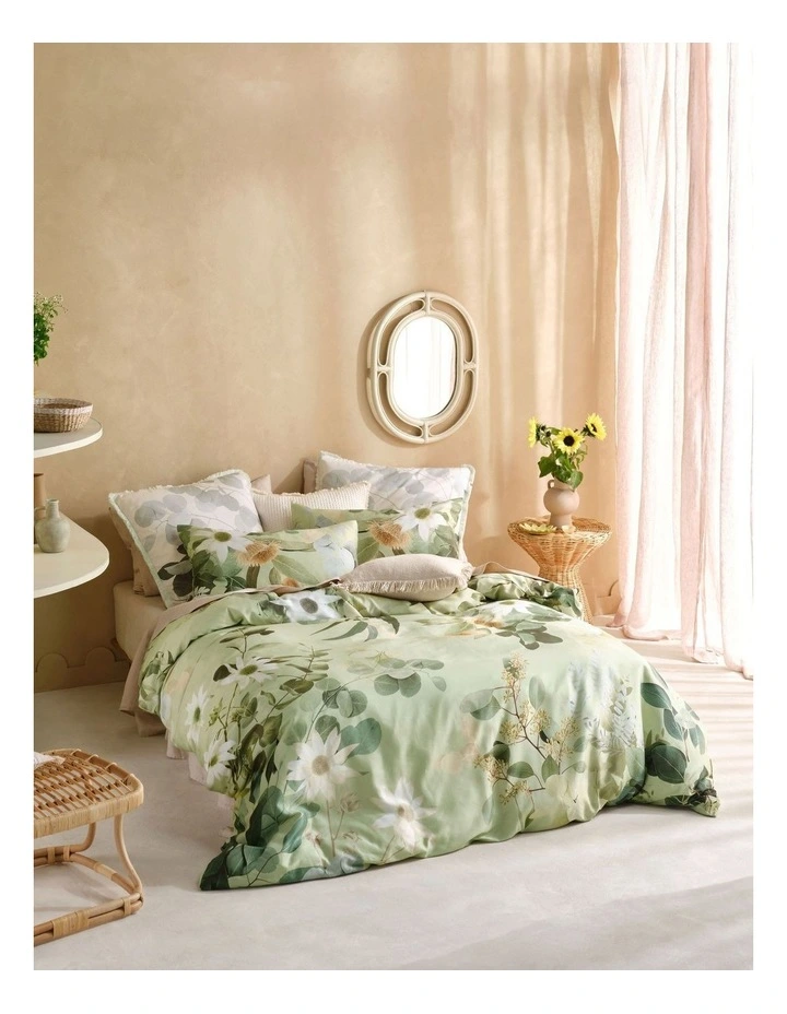 Priscilla Quilt Cover Set In Green image 1