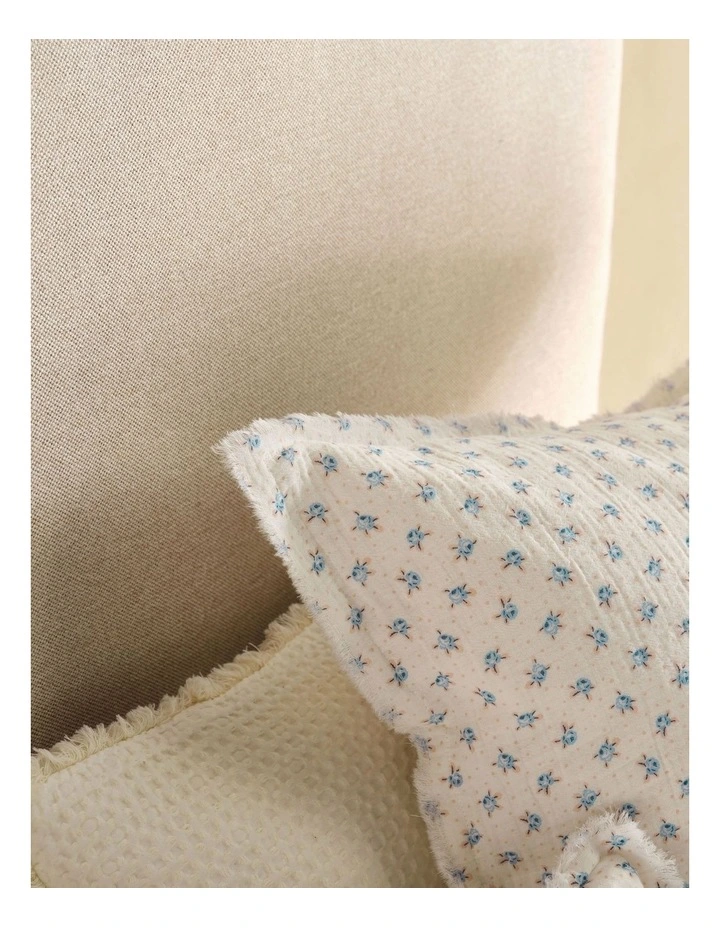 Eloise Quilt Cover Set In Vanilla image 2