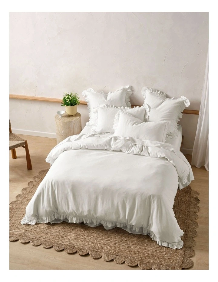 Vintage Ruffle Quilt Cover Set in White image 1