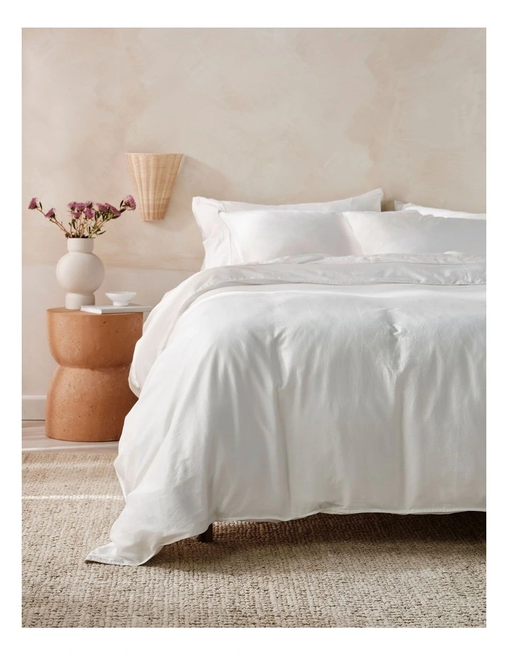 Surf Wash Quilt Cover Set In White image 3