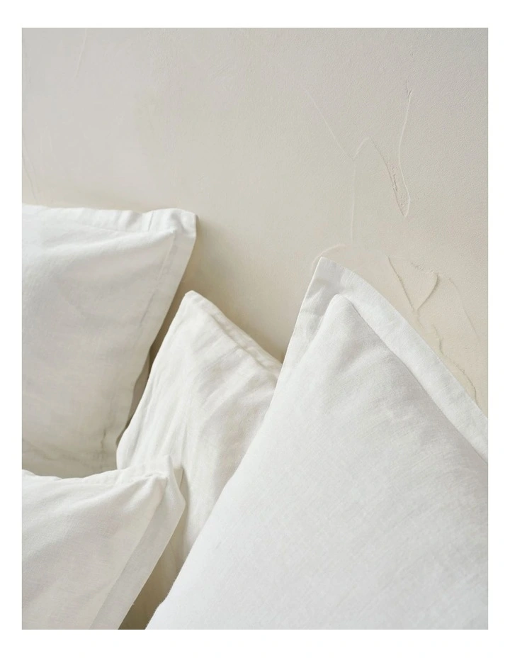 Connie Quilt Cover Set in White image 5