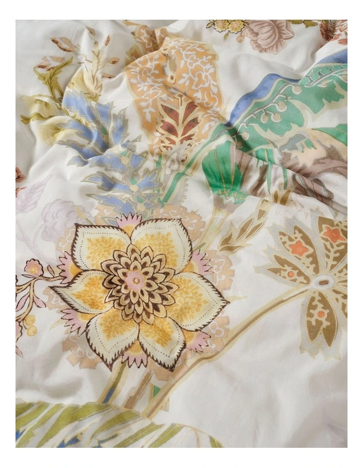 Larissa Quilt Cover Set in Multi image 2