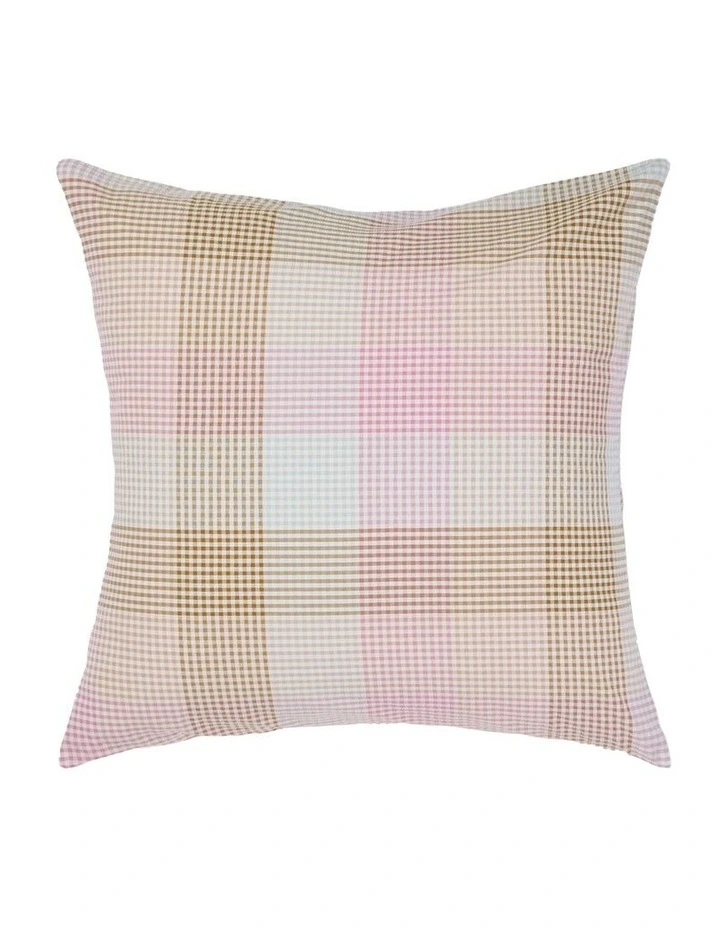 Bloomfield Quilt Cover Set in Pink image 5