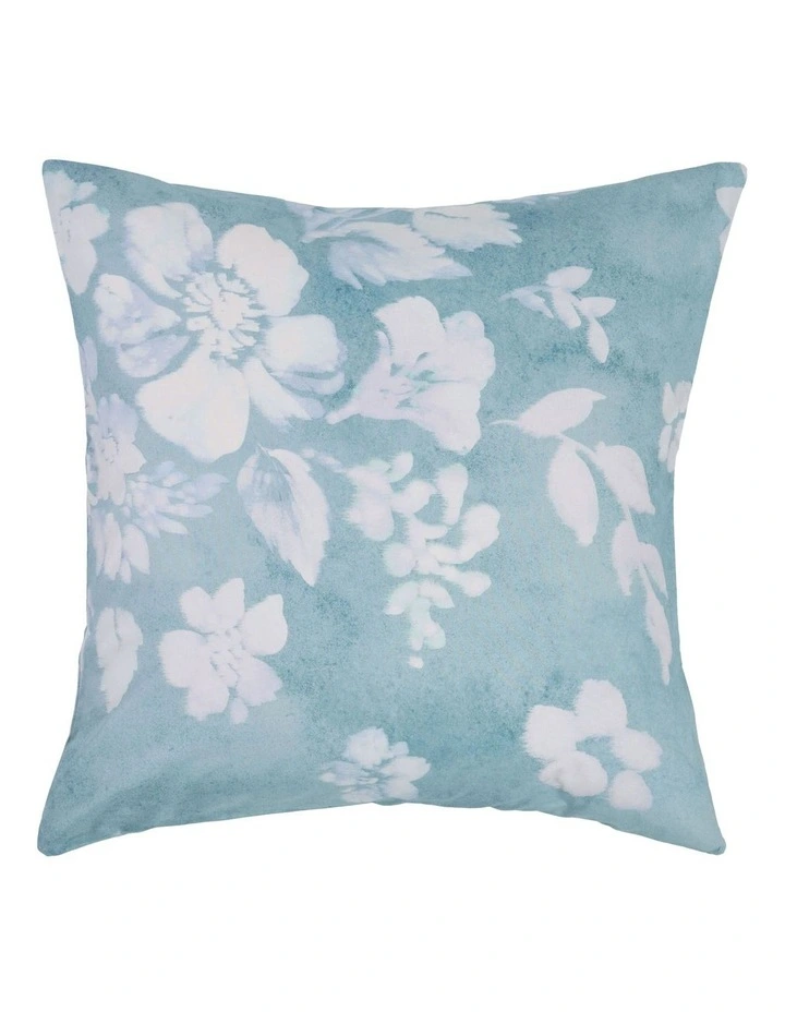Kayla Quilt Cover Set in Hydrangea image 4
